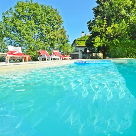 Mas De La Sauvagere Casa vacanze Viviers